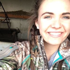 Meet your Posher, Savannah